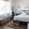 Minimalist But Beautiful White Bedroom Design Ideas 38