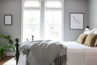 Minimalist But Beautiful White Bedroom Design Ideas 45