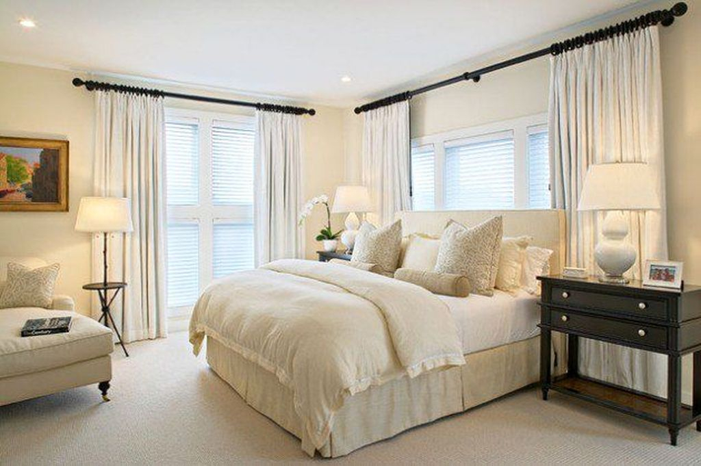 Minimalist But Beautiful White Bedroom Design Ideas 50