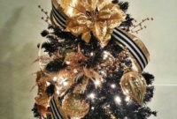 Totally Inspiring Black And Gold Christmas Decoration Ideas07
