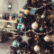 Totally Inspiring Black And Gold Christmas Decoration Ideas21