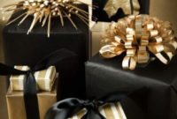 Totally Inspiring Black And Gold Christmas Decoration Ideas33