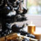 Totally Inspiring Black And Gold Christmas Decoration Ideas52