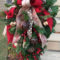 Unique Christmas Wreath Decoration Ideas For Your Front Door 09