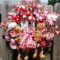 Unique Christmas Wreath Decoration Ideas For Your Front Door 37