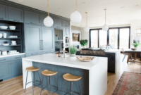 Amazing Winter Kitchen Design Ideas For Home 35
