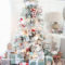 Awesome Red And White Christmas Tree Decoration Ideas 34