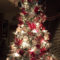 Awesome Red And White Christmas Tree Decoration Ideas 35
