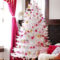 Awesome Red And White Christmas Tree Decoration Ideas 37