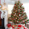 Charming Traditional Christmas Tree Decor Ideas 04
