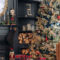 Charming Traditional Christmas Tree Decor Ideas 12