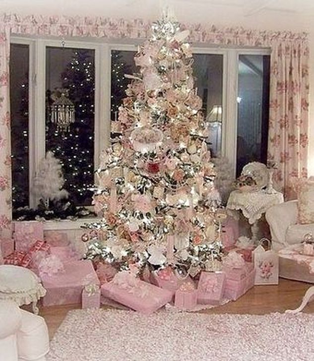 Cute Pink Christmas Tree Decoration Ideas You Will Totally Love 24
