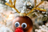 Easy DIY Christmas Ornaments Decoration Ideas 25