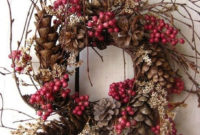 Excellent Christmas Wearth Decoration For Your Door 22