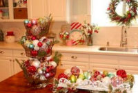 Fabulous Kitchen Christmas Decoration Ideas 16