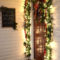 Favorite Christmas Porch Decoration Ideas 18