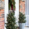 Favorite Christmas Porch Decoration Ideas 22