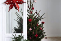 Gorgeous Farmhouse Christmas Tree Decoration Ideas 02