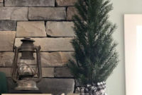 Gorgeous Farmhouse Christmas Tree Decoration Ideas 13