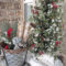 Gorgeous Farmhouse Christmas Tree Decoration Ideas 14