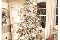 Gorgeous Farmhouse Christmas Tree Decoration Ideas 30