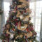 Gorgeous Farmhouse Christmas Tree Decoration Ideas 46