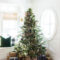 Gorgeous Farmhouse Christmas Tree Decoration Ideas 57
