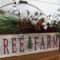 Gorgeous Farmhouse Christmas Tree Decoration Ideas 58