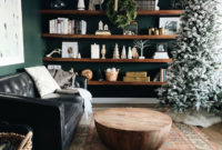 Inspiring Christmas Decoration Ideas For Your Living Room 31