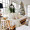 Inspiring Christmas Decoration Ideas For Your Living Room 44