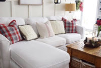 Popular Winter Living Room Design For Inspiration 30