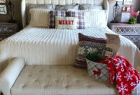Pretty Christmas Decoration Ideas For Your Bedroom 46
