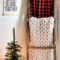 Rustic Farmhouse Christmas Decoration Ideas 43