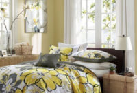 Delightful Yellow Bedroom Decoration And Design Ideas 08