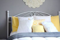 Delightful Yellow Bedroom Decoration And Design Ideas 47