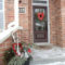 Elegant Front Porch Valentines Day Decor Ideas 11