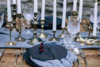 Extraordinary Winter Table Decoration You Can Make 03