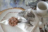 Extraordinary Winter Table Decoration You Can Make 21