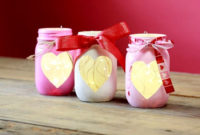 Fabulous Valentines Day Mason Jar Decor Ideas 13