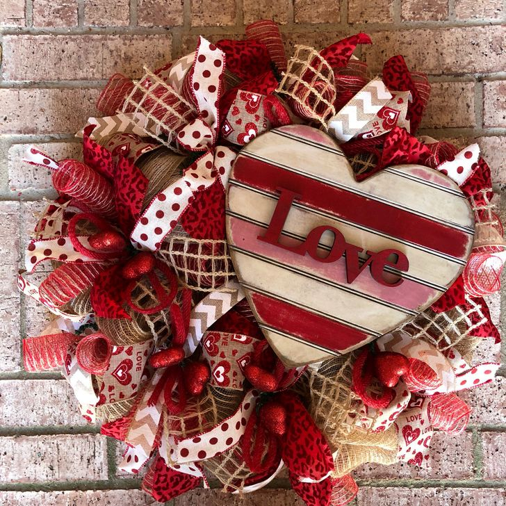 Fantastic DIY Valentines Day Decoration Ideas 39