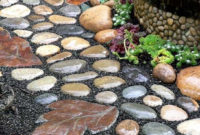 Innovative Stepping Stone Pathway Decor For Your Garden 13