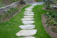 Innovative Stepping Stone Pathway Decor For Your Garden 25