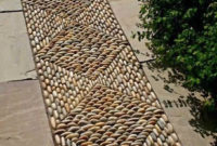 Innovative Stepping Stone Pathway Decor For Your Garden 26