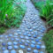 Innovative Stepping Stone Pathway Decor For Your Garden 33