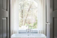 Simple Traditional Bathroom Design Ideas 56
