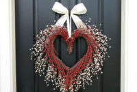 Wonderful DIY Valentines Wreath Decor Ides 24