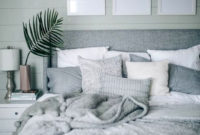 Astonishing Scandinavian Bedroom Design Ideas 01