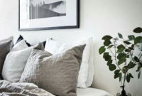 Astonishing Scandinavian Bedroom Design Ideas 11