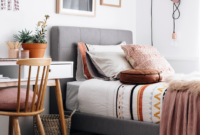 Astonishing Scandinavian Bedroom Design Ideas 13