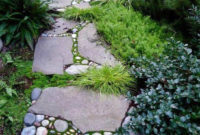 Best DIY Garden Path Designs You Can Bulid To Complete Your Gardens 40